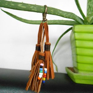 Tassel Leather Keychain - Brown Hippie Boho Zip Pull Bag Accessory Decoration by Handmade. (AC1069)
