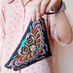 Bee Triangle Embroidered Clutches, Bag, Handmade Chinese Hmong Hilltribe in Thailand. (KP1012)