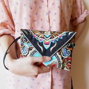 Queen Bee Clutches Bag Embroidered Chinese Hmong Hill tribe Handmade in Thailand (KP1011)